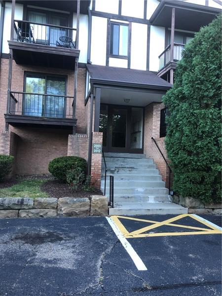 2012 Thornberry Drive, Pittsburgh (Ross Twp), PA 15237 ...